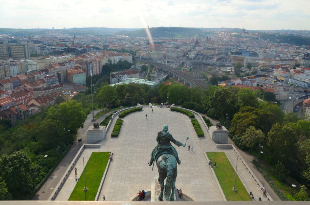 Mémorial de Vitkov, statue de Jan Zizka, Colline de Vitkov, Un Tour à Prague