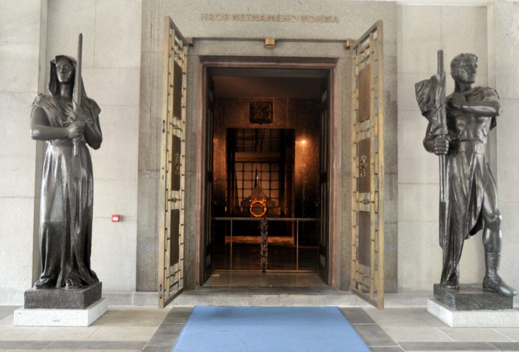 La tombe du Soldat inconnu, mémorial de Vitkov