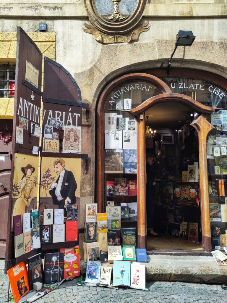 Shopping dans le quartier de Mala Strana