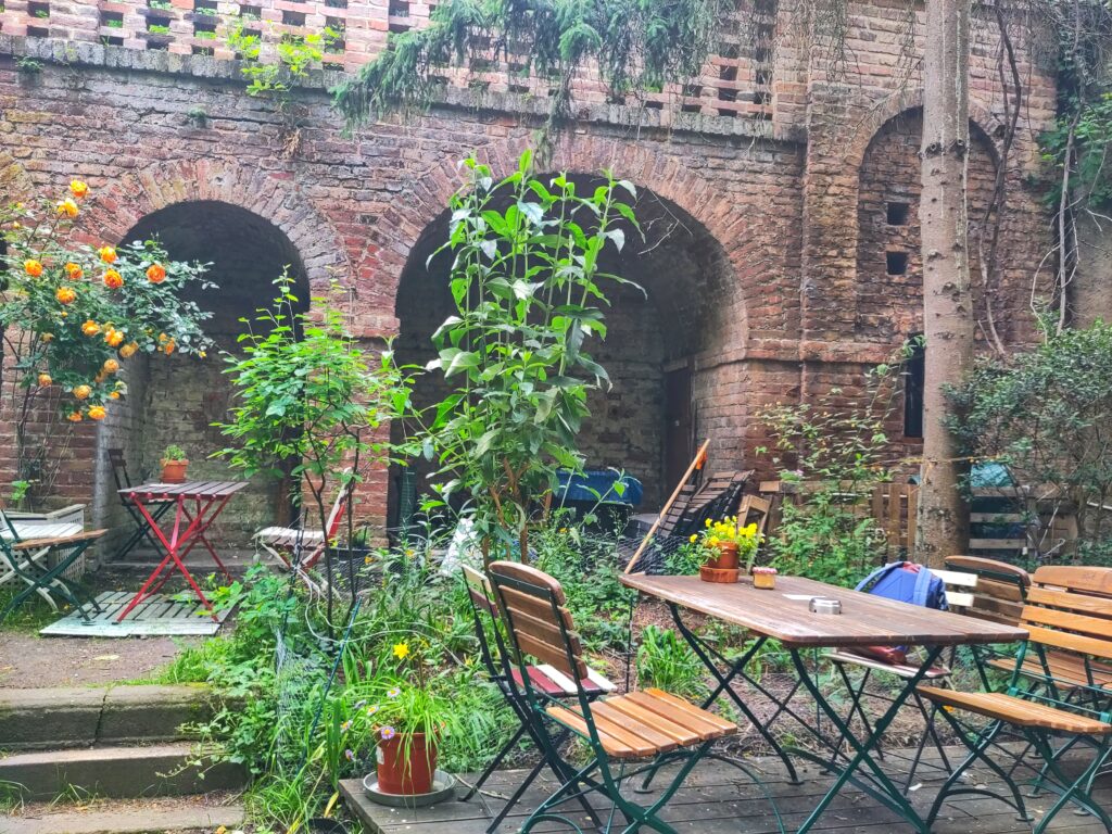 Café Cekarna dans le quartier de Vysehrad