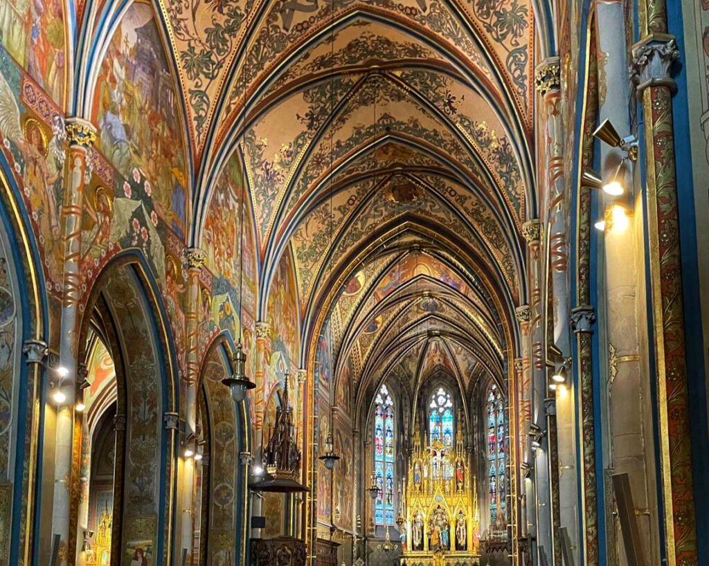 Visiter Prague au printemps, la nuit des églises, basilique de Vysehrad